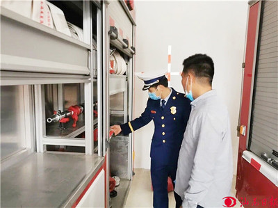 城區(qū)開展專職消防隊戰(zhàn)備拉動檢查