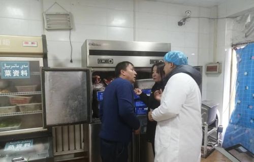 你點我檢 服務惠民生 新疆疏附縣市場監(jiān)管局開展元旦前食品安全專項監(jiān)督抽檢