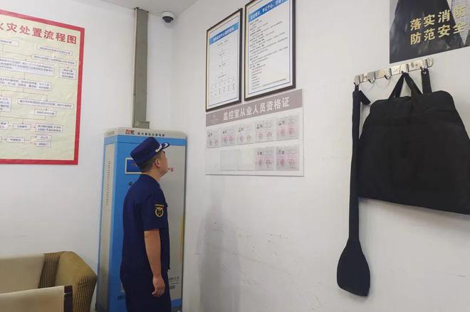 嚴(yán)查消防服務(wù)，筑牢安全防線——樂山消防扎實(shí)開展消防技術(shù)服務(wù)機(jī)構(gòu)及職業(yè)資格證書專項(xiàng)檢查